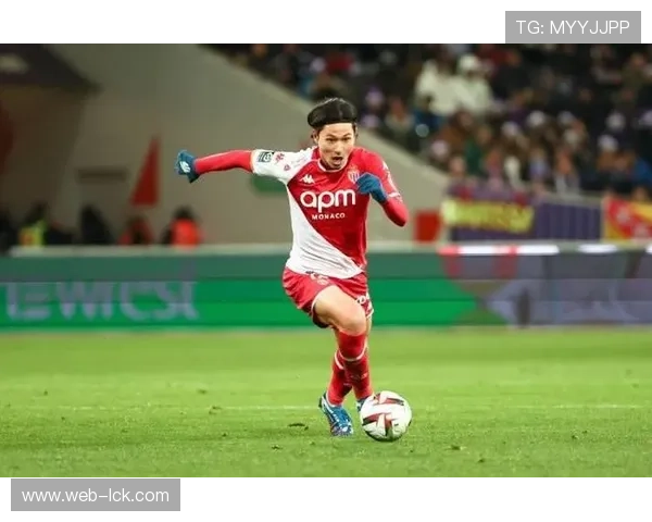 摩纳哥主帅确认南野拓实赛季报销